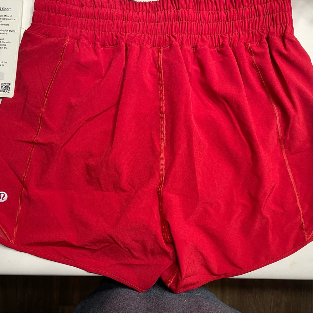 Lululemon Hotty Hot HR Short 4" *Lined - Picture 2 of 6